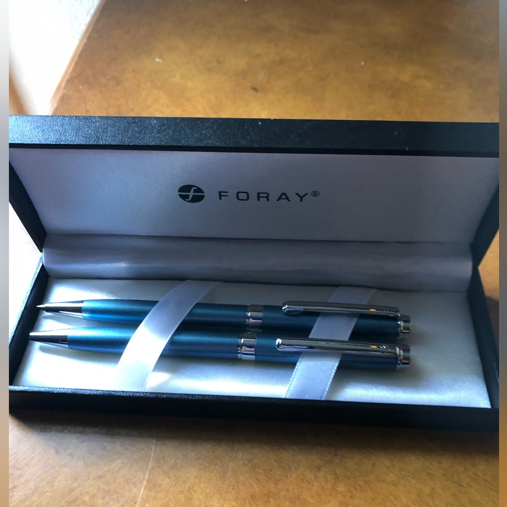 Foray Pen and Pencil Set